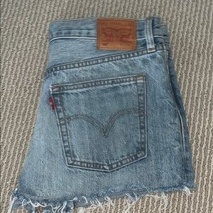 Levi’s 501 shorts